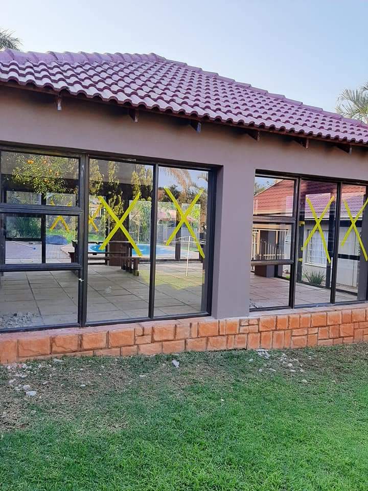 1f39c958-35dd-4858-b381-8c0b9298d8f0